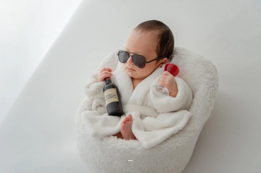 澳门宝宝不哭不闹正常吗